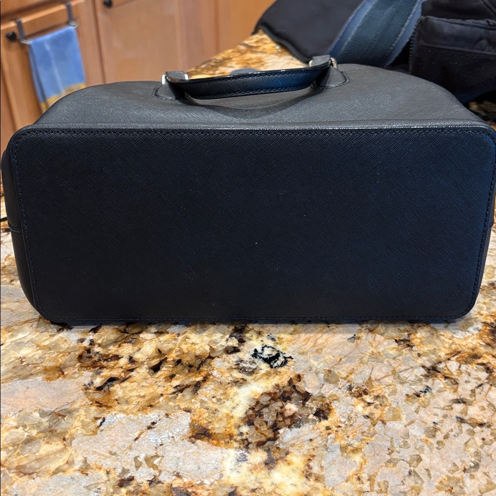Black Kate spade handbag - Picture 8 of 8